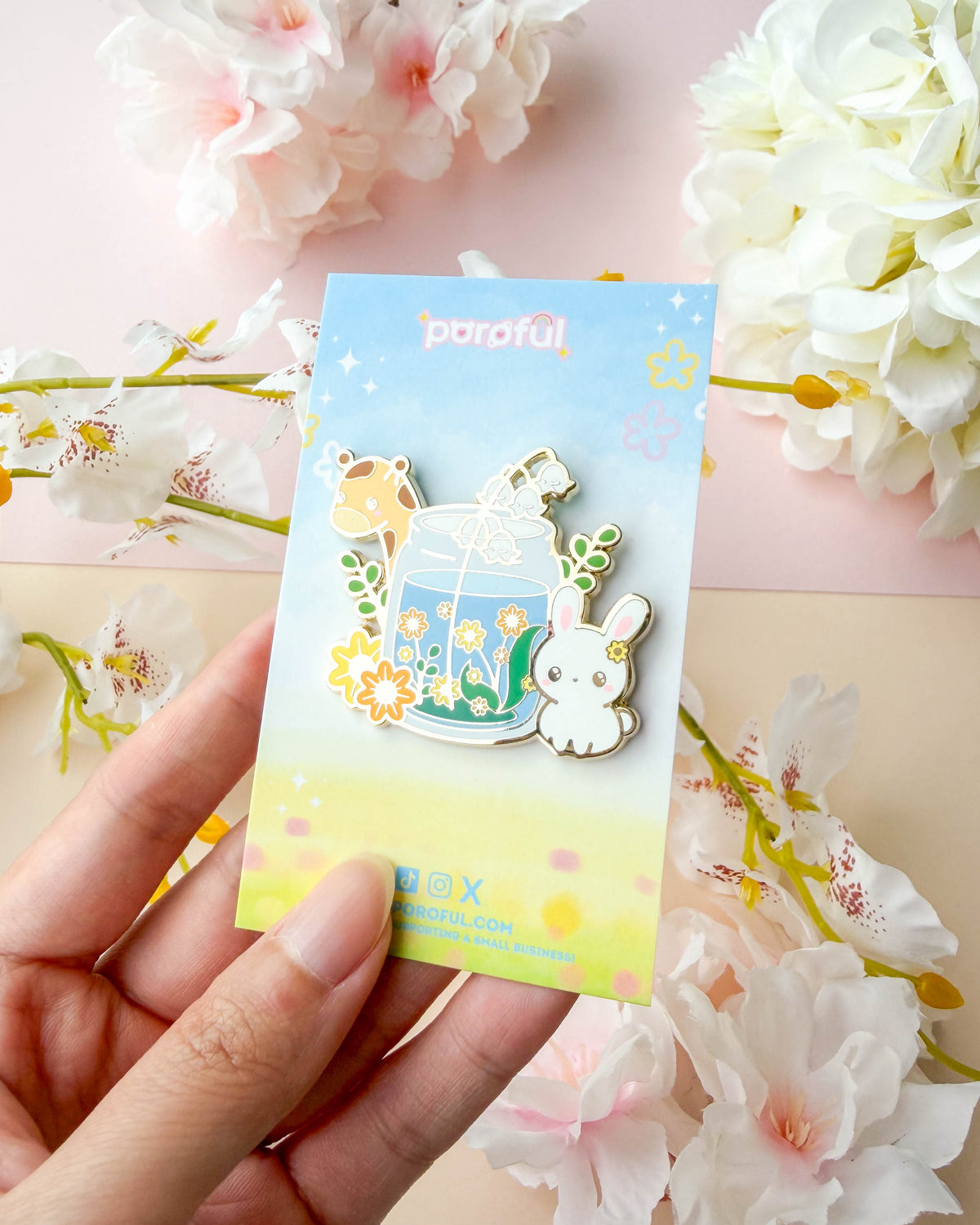 Sips of Summer Pin