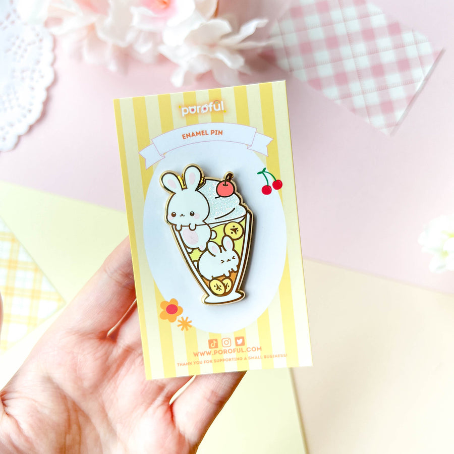Bun-nana Parfait Pin
