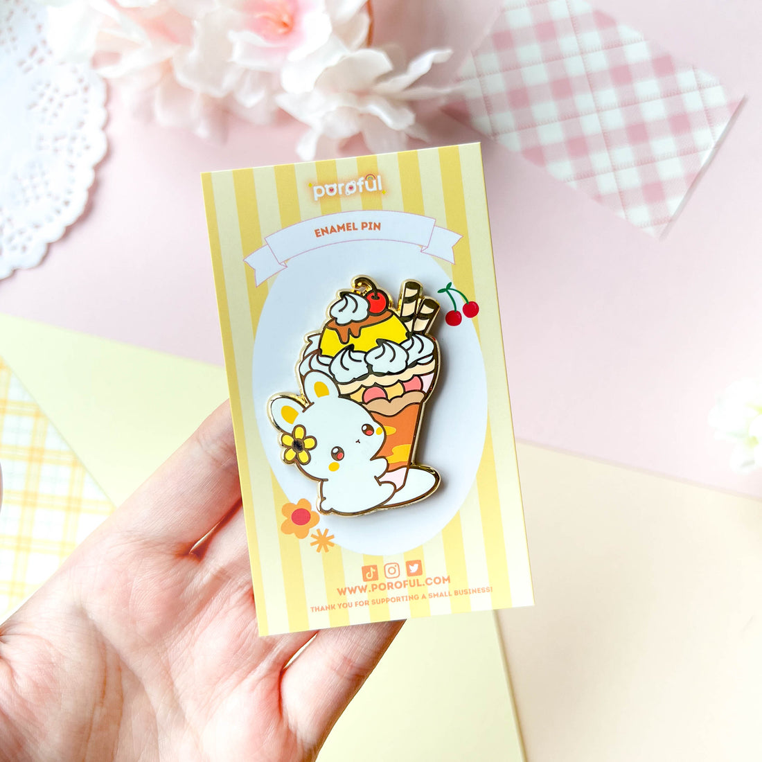 Pudding Parfait Pin